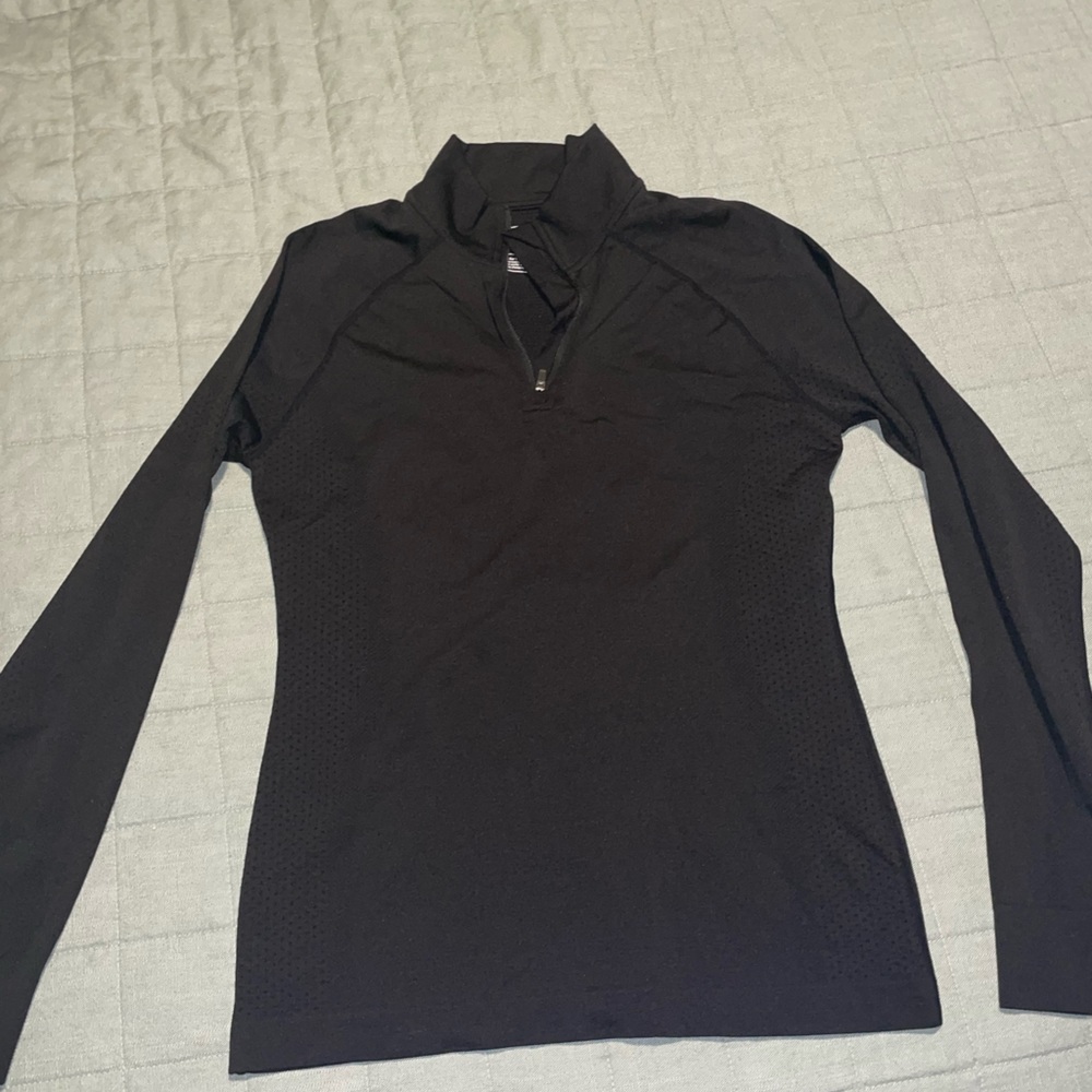 Figs seamless half zip black medium
